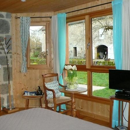 Saint-Georges-Nigremont Chez Geppetto Bed & Breakfast エクステリア 写真
